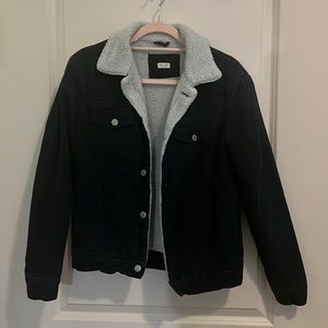 BRANDY MELVILLE JACKET!